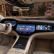 Jako první německá značka nabízí Mercedes-Benz řízení bez mechanického propojení volantu s koly. Díky tomu může v kabině nabídnout knipl místo klasického volantu.