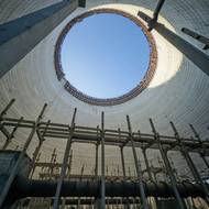 Pohled zevnitř černobylské chladící věže