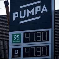 Ceny drží i Pumpa v Průhonicích. Oproti Orlenu je o něco levnější, i zde řidiči zaplatí výrazně víc než před pár týdny.