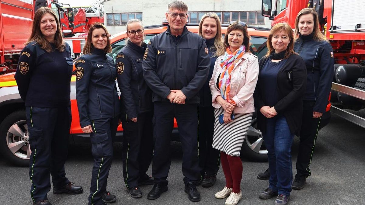 Záchrana životů vyváží i tragédie, říká hasič, který je ve službě už 40 let