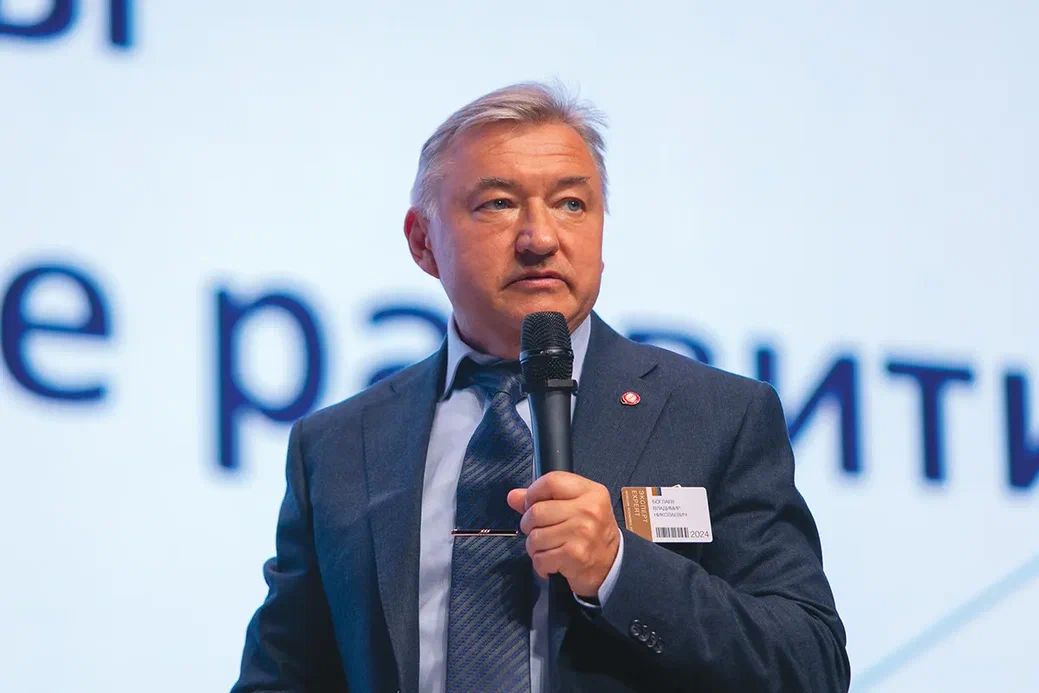 Rusku hrozí vážná ekonomická krize, varuje šéf tamní továrny