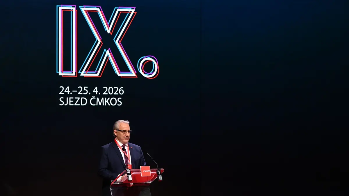 Inflace přes 8 procent a propad mezd. Středula přišel na sjezdu odborářů s chmurnou vizí