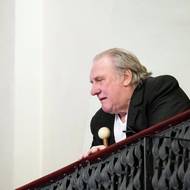 Do Hybernie dorazil také francouzský herec Gérard Depardieu.