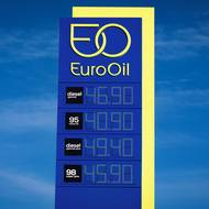 EuroOil u Odolena Vody. Tento řetězec patří mezi levnější. 