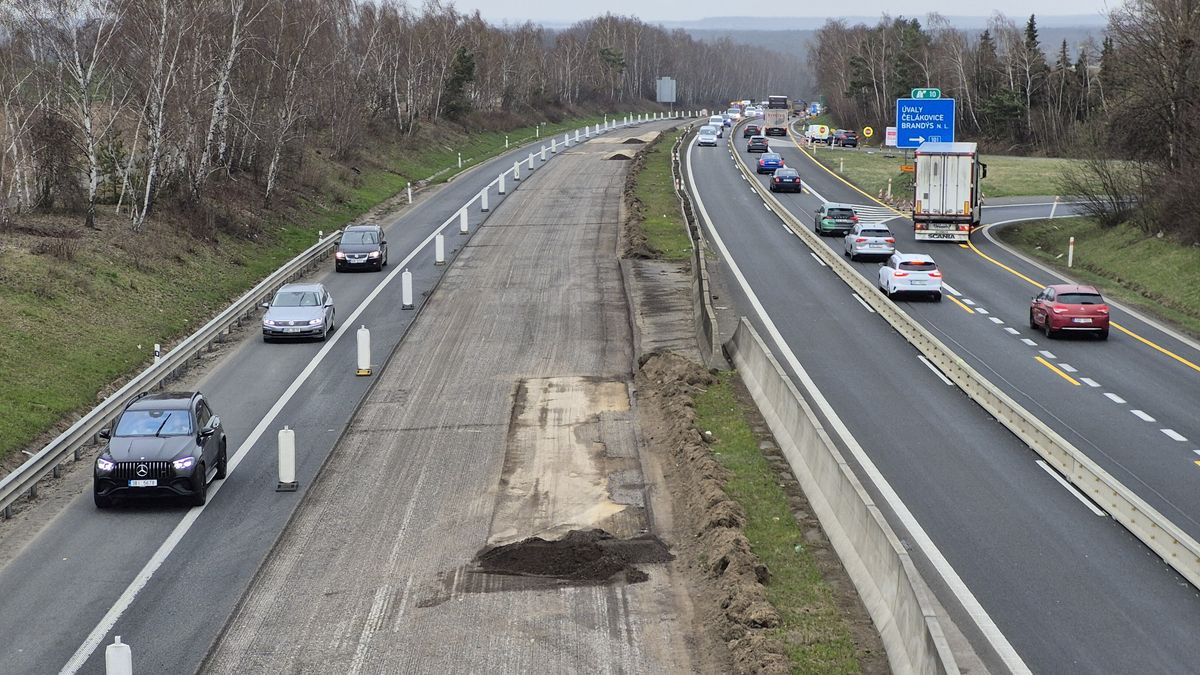 Frekventované úseky dálnic D8 a D10 se rozšíří na šest pruhů
