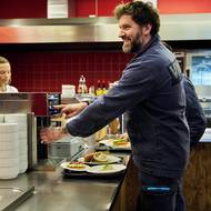 Michelinský kuchař ve zlínské průmyslové kovárně Viva