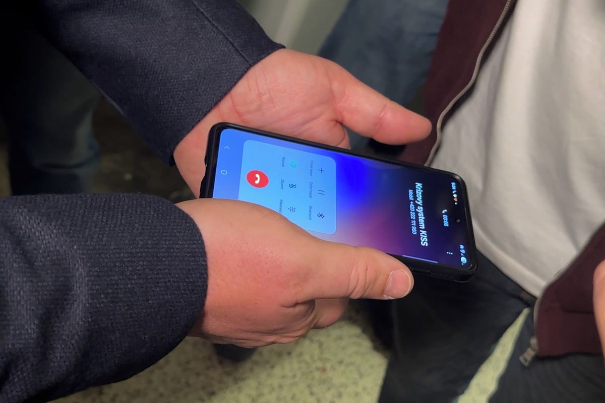 Prvních sedm škol v Ústeckém kraji má systém rychlého varování. Pomoci má i v případě útoku střelce