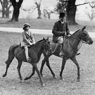 Domácí výuka mladé princezny se soustředila na historii, literaturu a hudbu, ale zrodila i jedna velká vášeň - koně. 