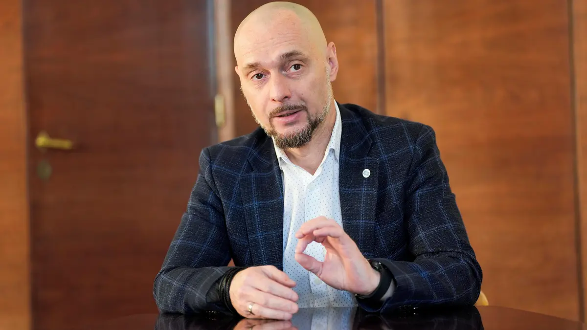 Atomové elektrárny mohou fungovat i sto let, říká šéf Úřadu pro jadernou bezpečnost Kochánek