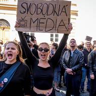 Demonstrace začala symbolicky v 11:59, tedy za minutu dvanáct. 