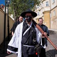 Samurajové vyrazili ze Strahovského pivovaru v sobotu přesně v deset hodin.