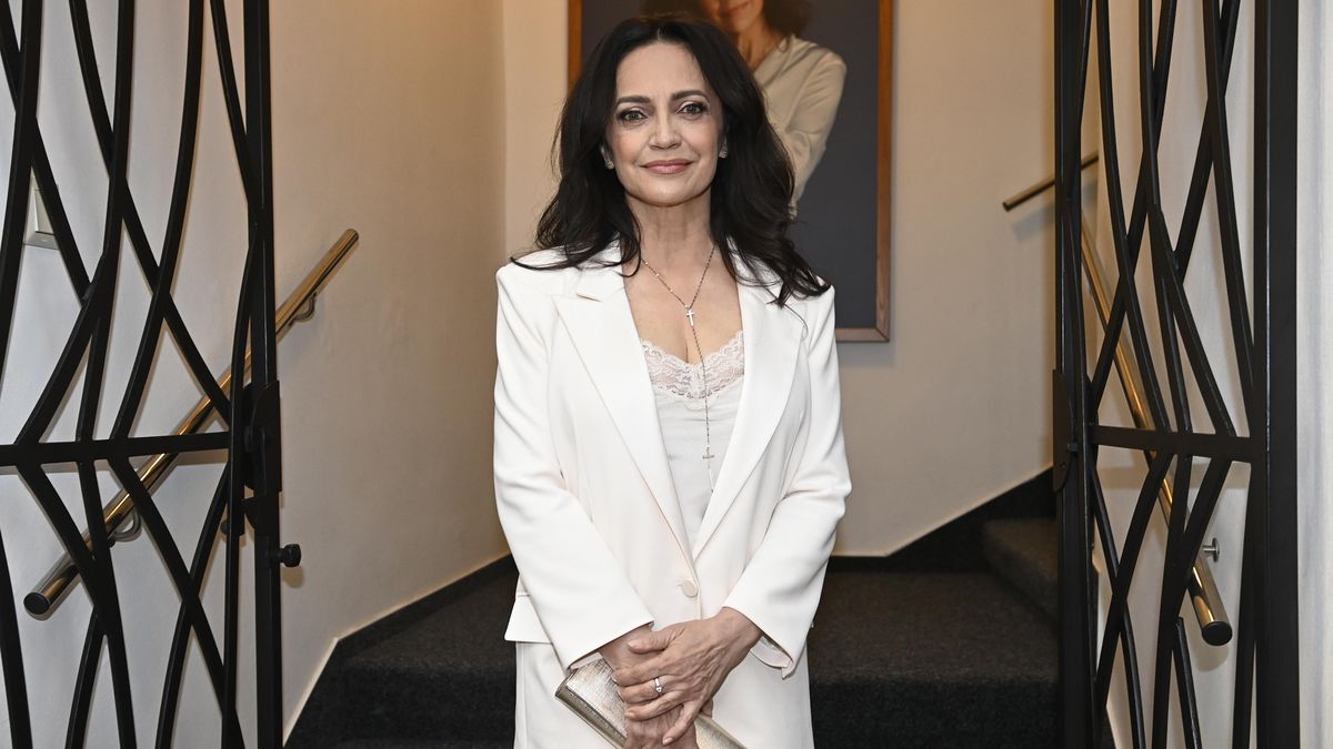 Lucie Bílá slaví 60 a potřetí se vdala. Jaké je tajemství jejího módního stylu?