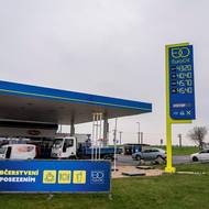 EuroOil kontroluje stát skrz firmu Čepro. Vlastnictví řetězce čerpacích stanic je jedním z nástrojů, jak regulovat ceny. 