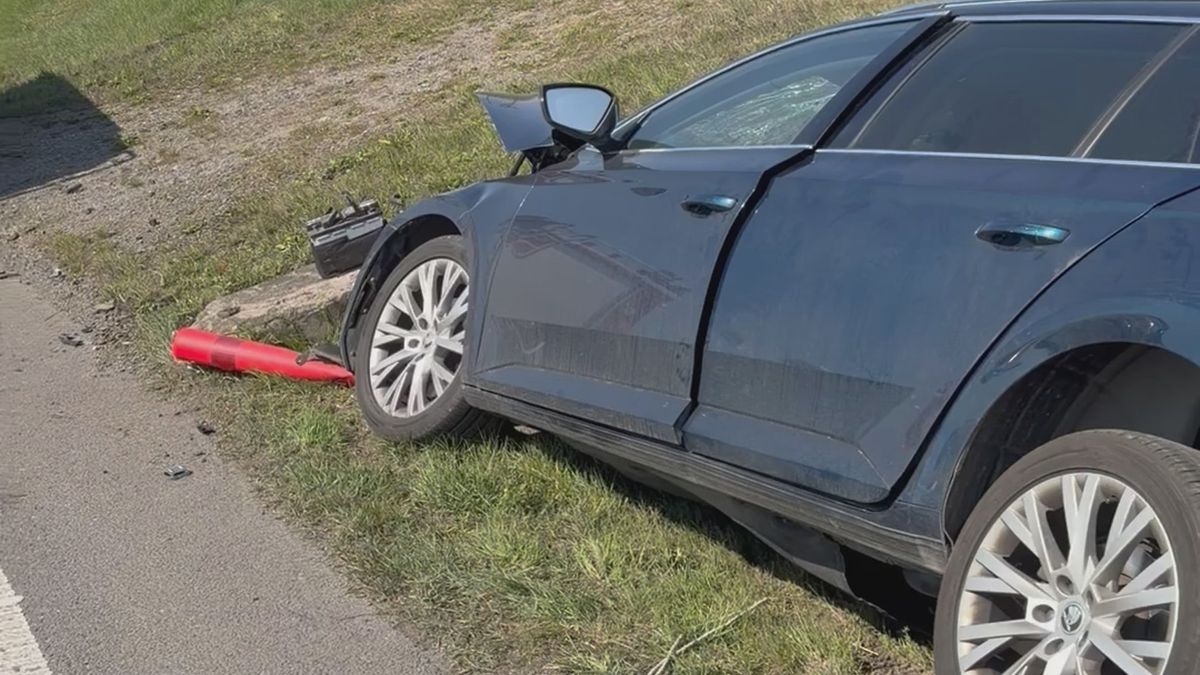 Na jižní Moravě bourali motorkáři, přibývá i střetů se zvěří