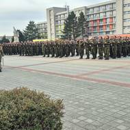 Slavnostní přísaha se konala ve vojenském areále ve Vyškově.