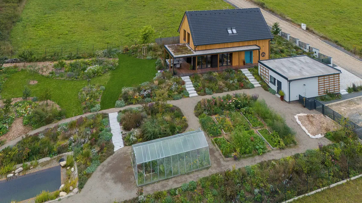 Dům v lotosu je ukázkovou pasivní dřevostavbou, která splnila sny svých majitelů