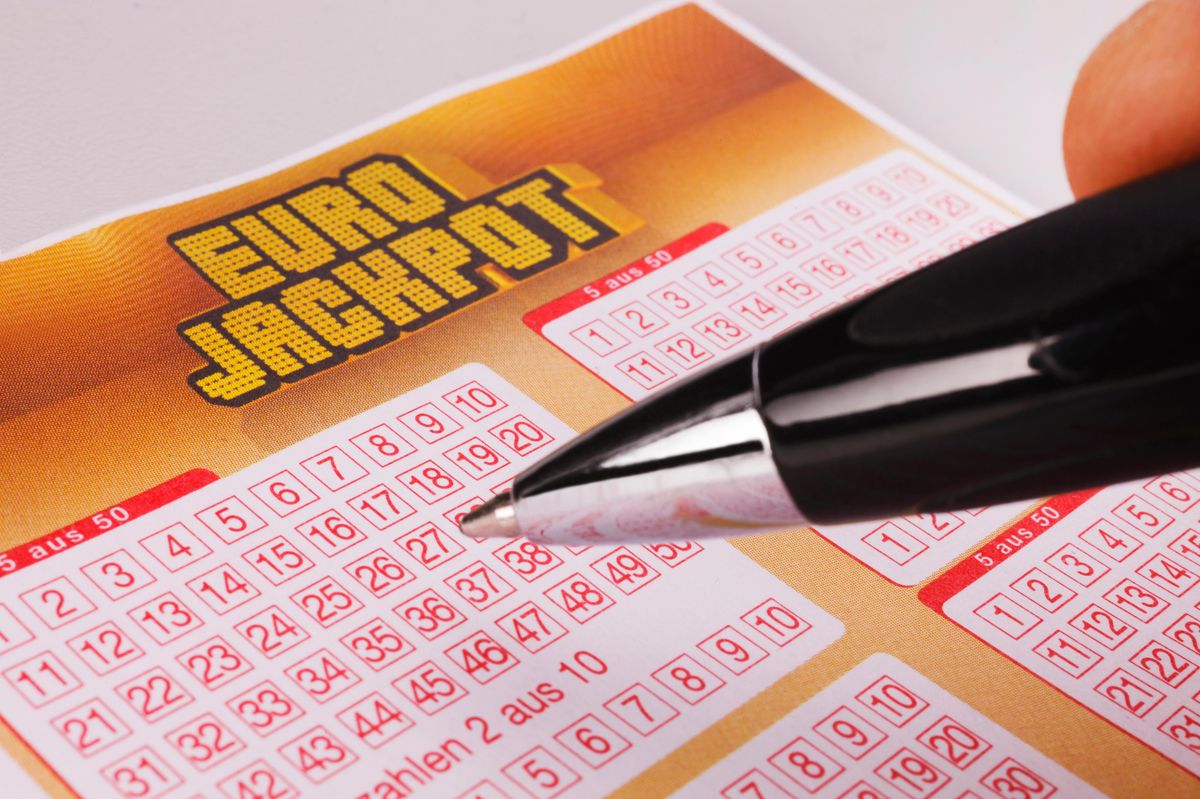 Němec si vsadil a zemřel. Sedmnáctimilionový jackpot dostane manželka