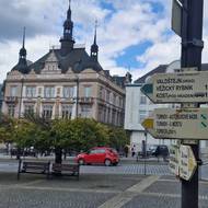 Náměstí Českého ráje je jedním z výchozích bodů do Českého ráje.