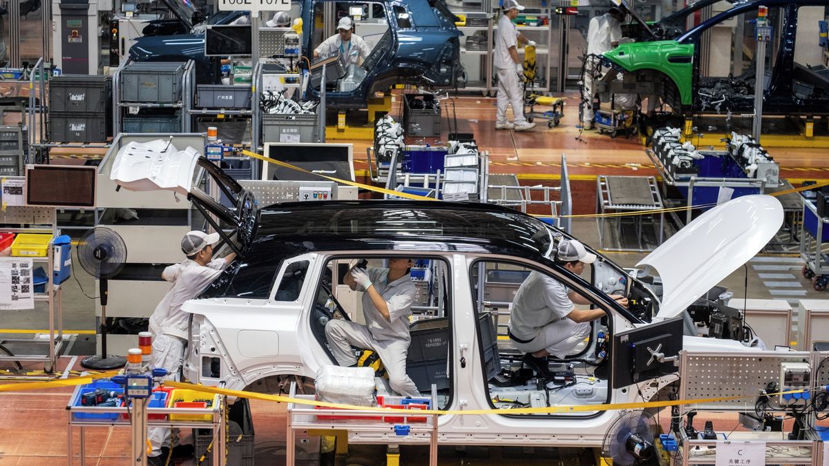 Čína žádá zrušení evropských cel na elektromobily, jednání se podle ní posunulo