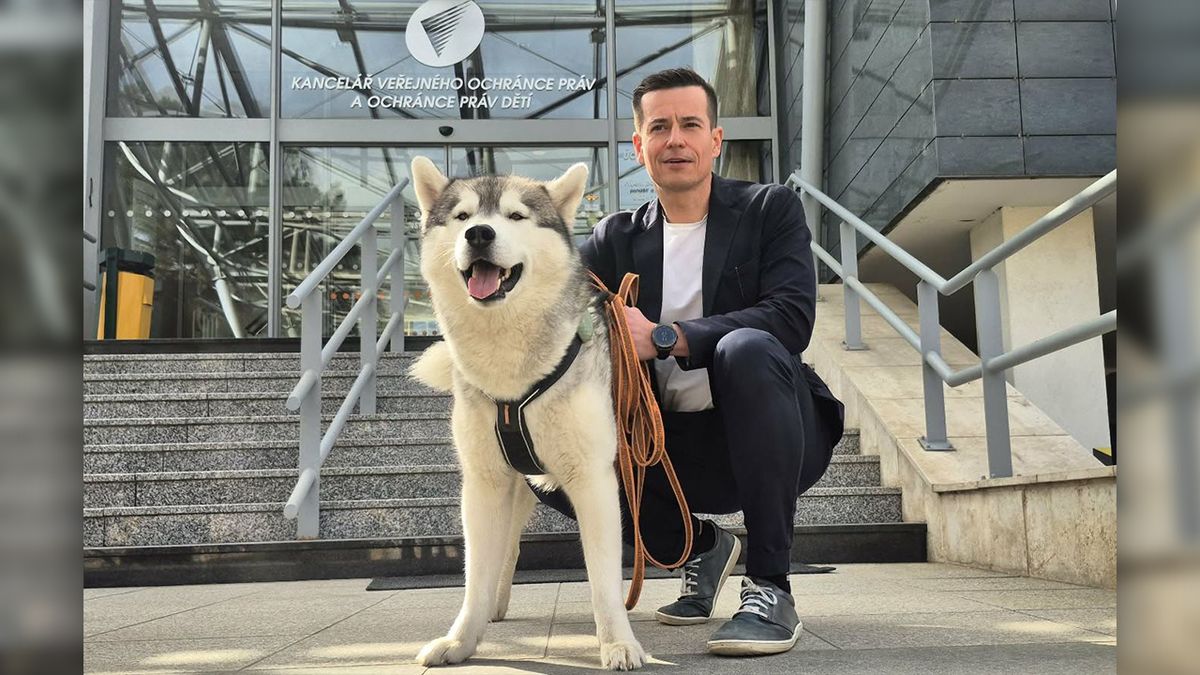 Za dětmi bude jejich ombudsman Beneš vyrážet se svým psem
