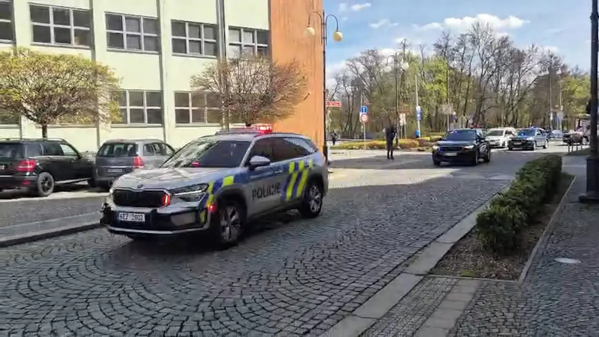 Soud rozhoduje o vazbě pro šestého obviněného v případu zapálení haly v Pardubicích