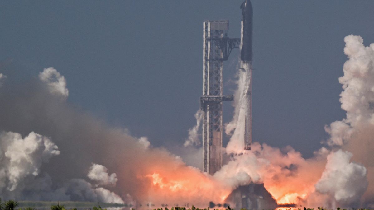 SpaceX provedla úspěšný zkušební let nejvýkonnějšího typu lodi Starship