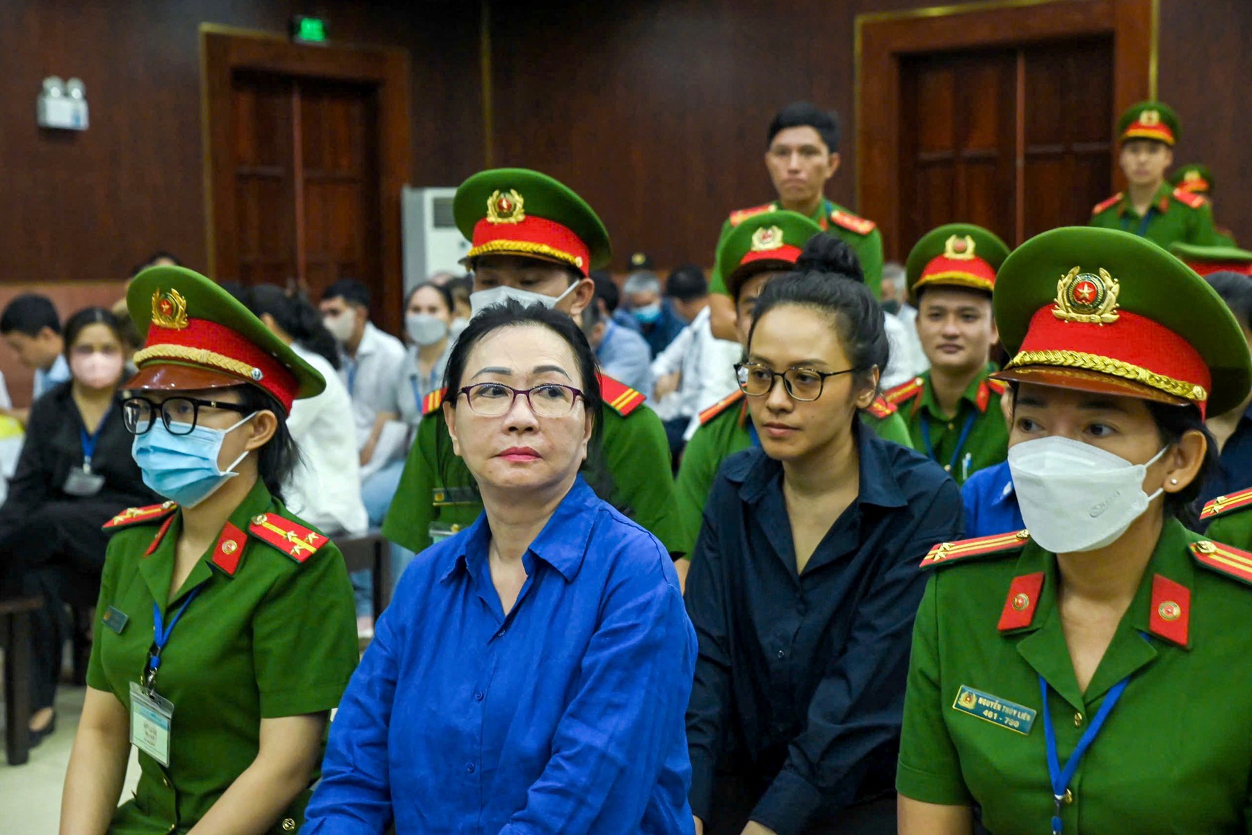 Kabelky po vietnamské podvodnici vynesly v dražbě přes deset milionů