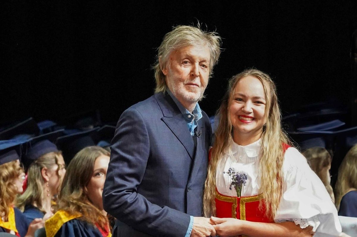 Věra Faldýnová našla podporu u Paula McCartneyho. Vydala singl inspirovaný Valašskem