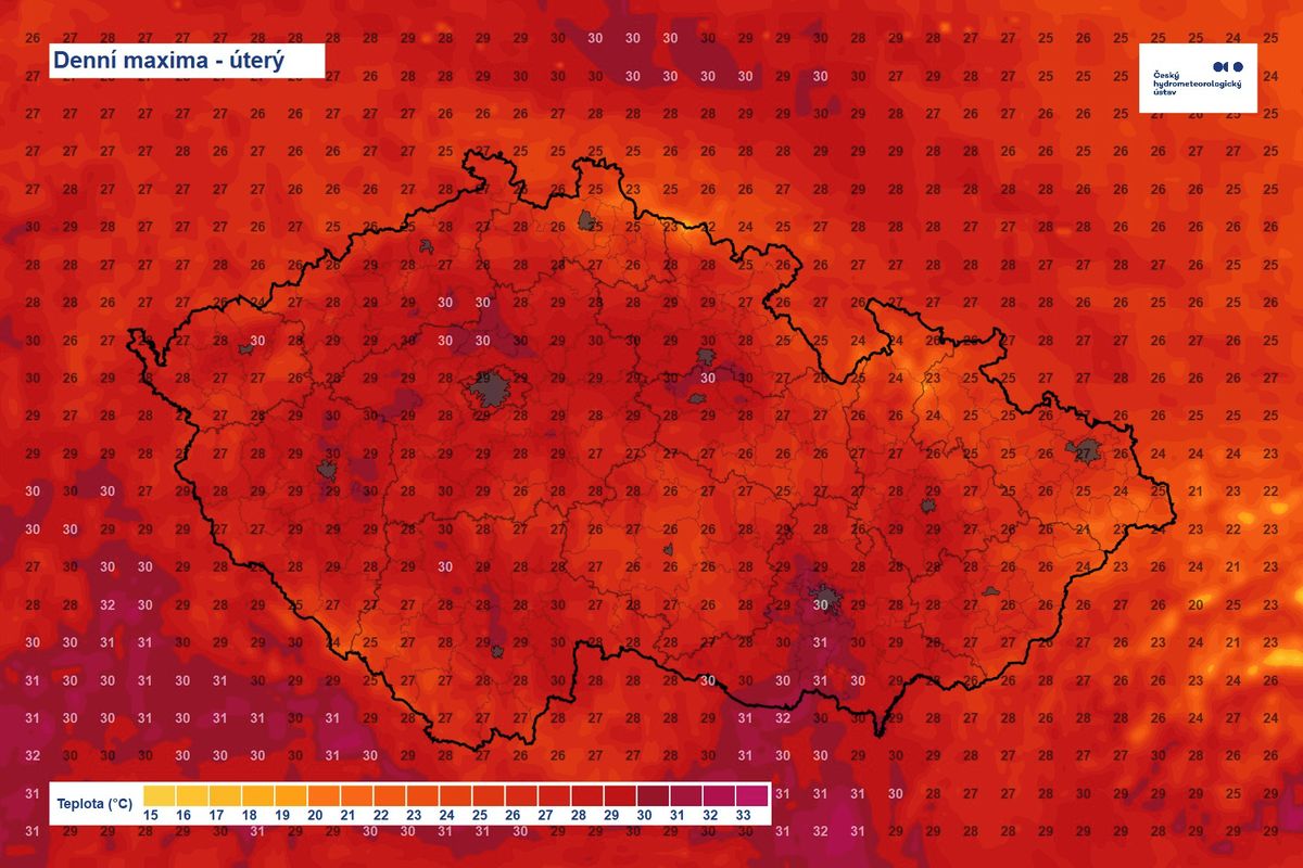 Padl třetí tropický den v řadě. Vedra vydrží do středy