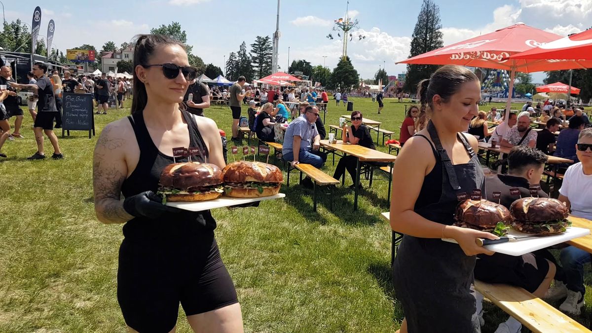 Milovníci burgerů si dali dostaveníčko na třídenním festivalu v Brně