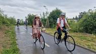 Baťova dráha po desetiletích ožívá. Z nedokončeného snu průmyslového impéria je cyklostezka