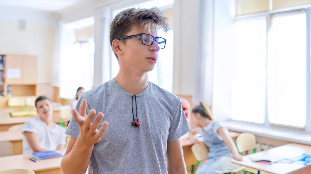 Školství nečekaně zrušilo kombinovanou výuku