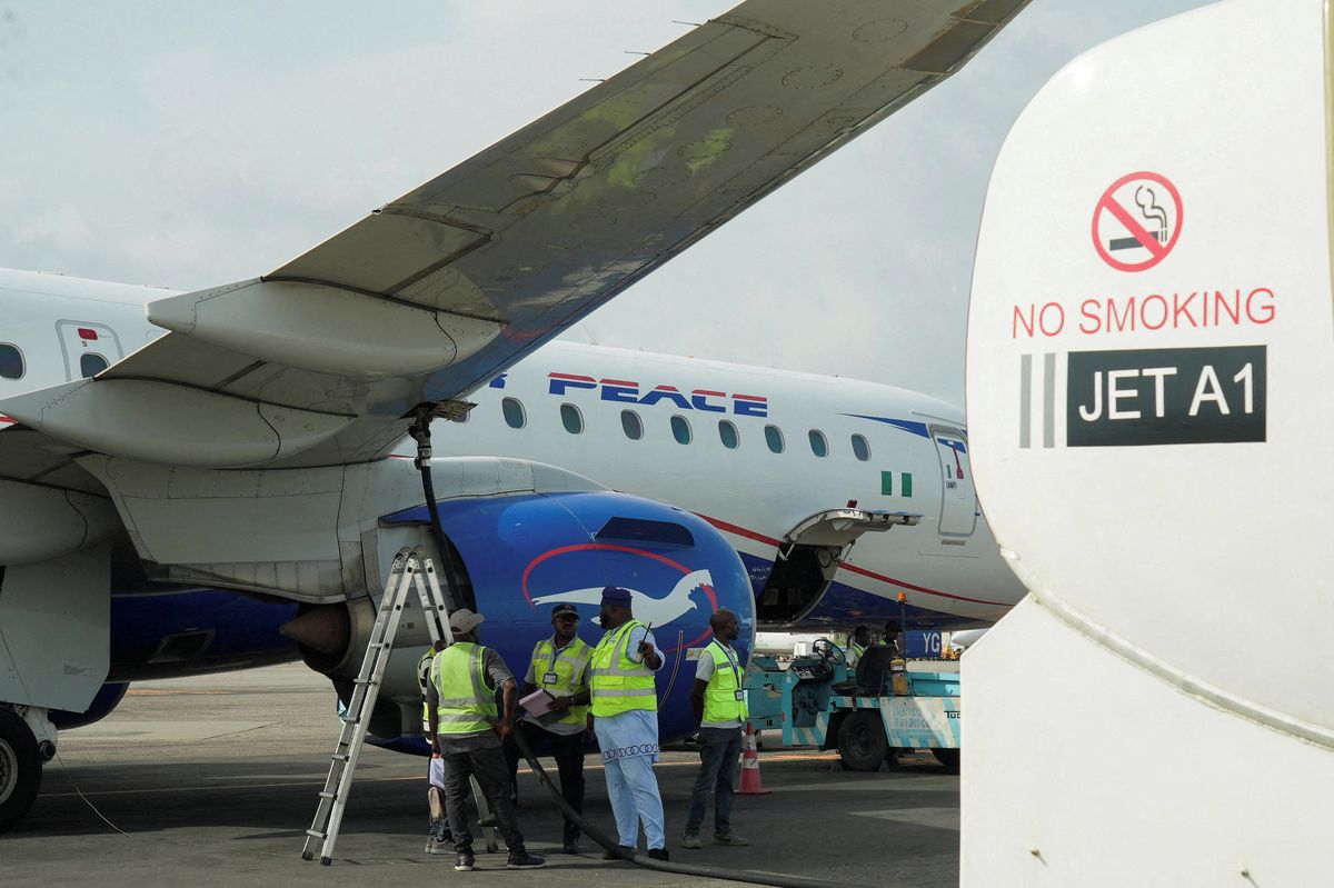 Aerolinky mírní obavy z nedostatku leteckého paliva v létě