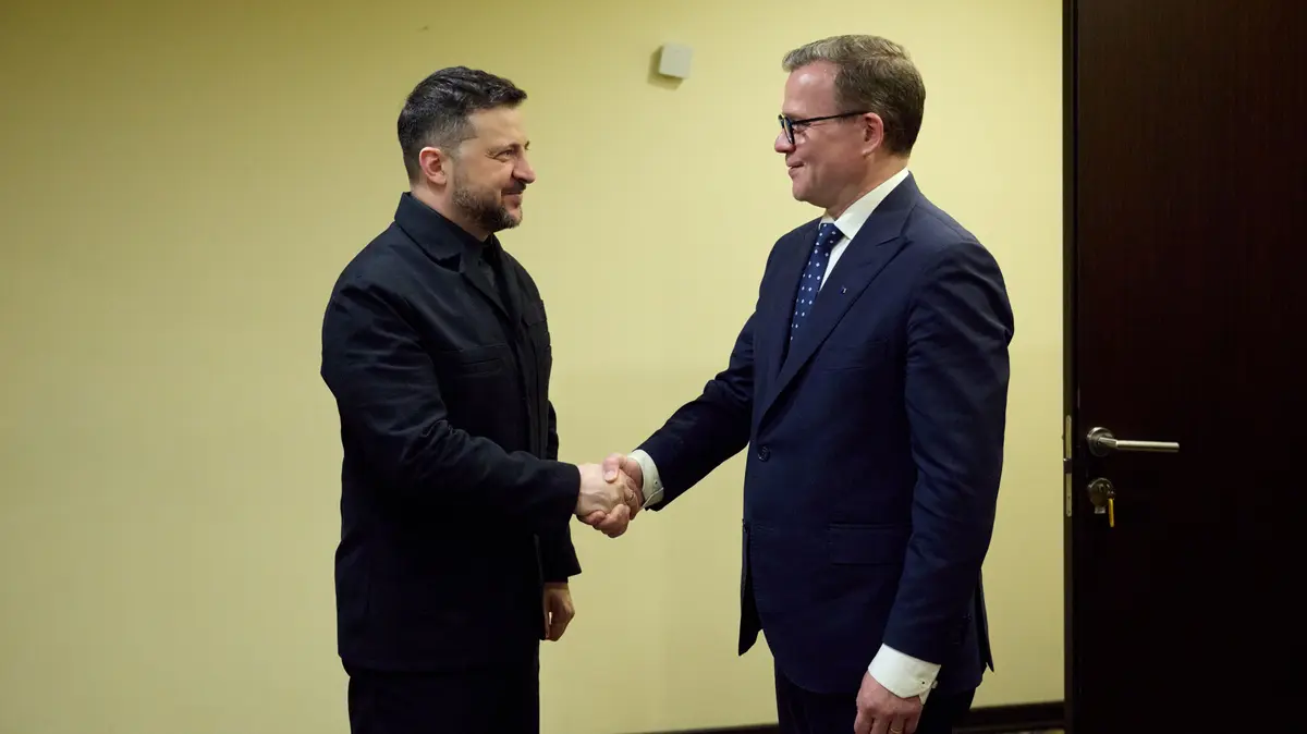 Finský premiér pokáral Zelenského: Vaše drony nad naším územím jsou nepřijatelné