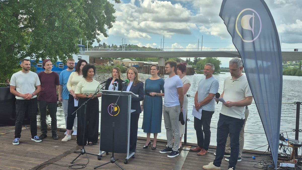 Piráti v Praze zahájili volební kampaň. Primátorkou chce být ekonomka Nislerová