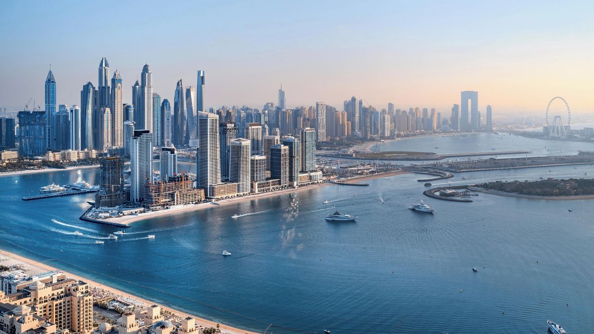 Dubajští šéfkuchaři mají oči pro pláč. Kvůli konfliktu musejí měnit jídelníčky