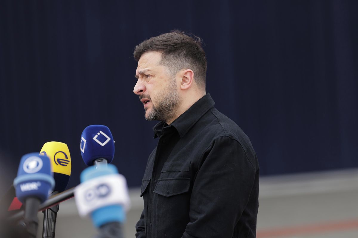 Maďarsko Kyjevu vrátilo zabavené peníze ukrajinské banky, oznámil Zelenskyj