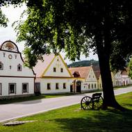 Holašovice patří mezi klidnější zastávky v seznamu UNESCO.