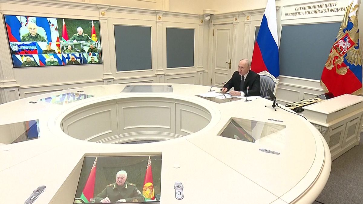 Putin a Lukašenko se přes video připojili ke společnému cvičení jaderných sil