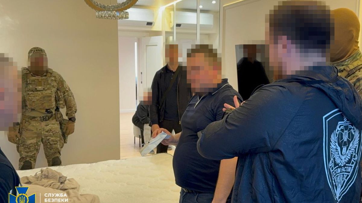 Ukrajinská tajná služba zatýkala policejní náčelníky, kteří měli krýt pornografii