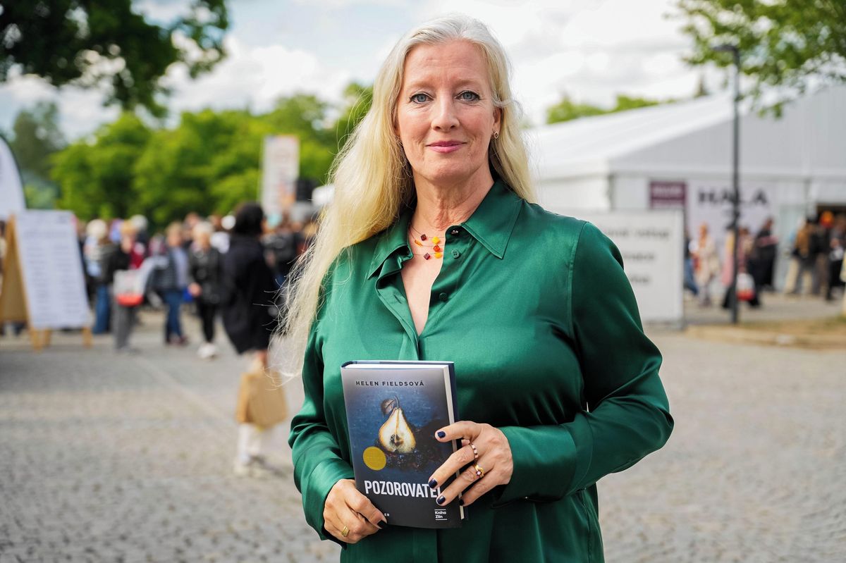 LITERÁRNÍ ESA. Většina vrahů je hloupá, takže dokonalou vraždu nespáchají, říká Helen Fieldsová