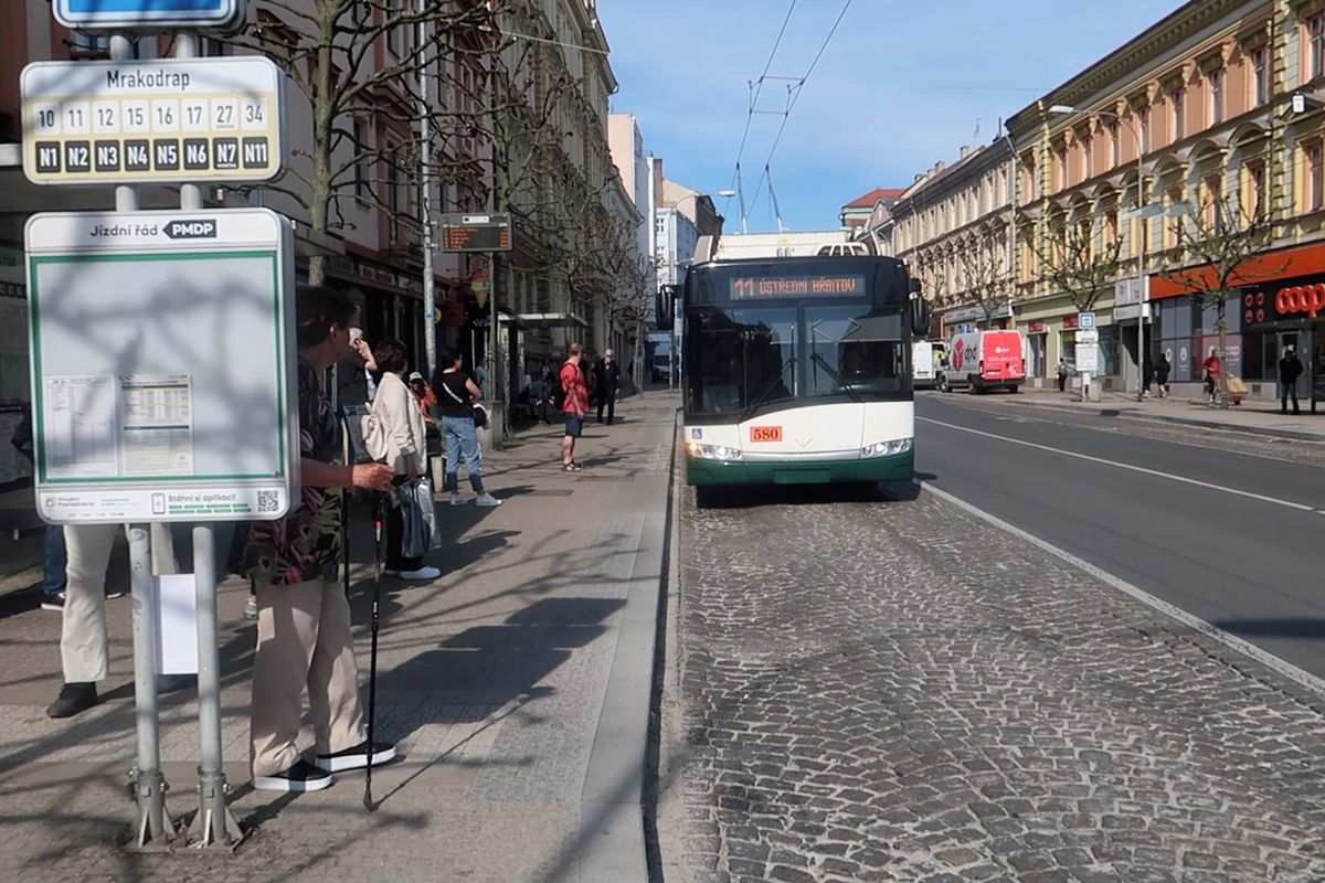 Začala proměna známého plzeňského bulváru. Na Americké si budou všichni rovni