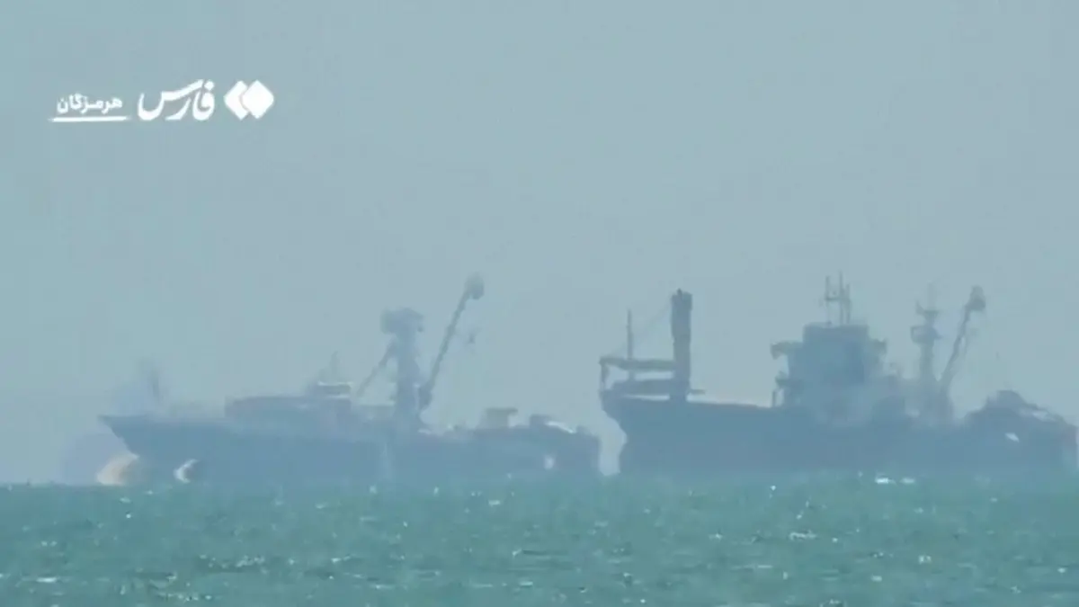 Irák s Pákistánem se trhly. Podepsaly s Íránem dohody o ropě a plynu
