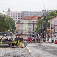 Napojení nové trati ale způsobilo obrovské komplikace ve Vinohradské. 