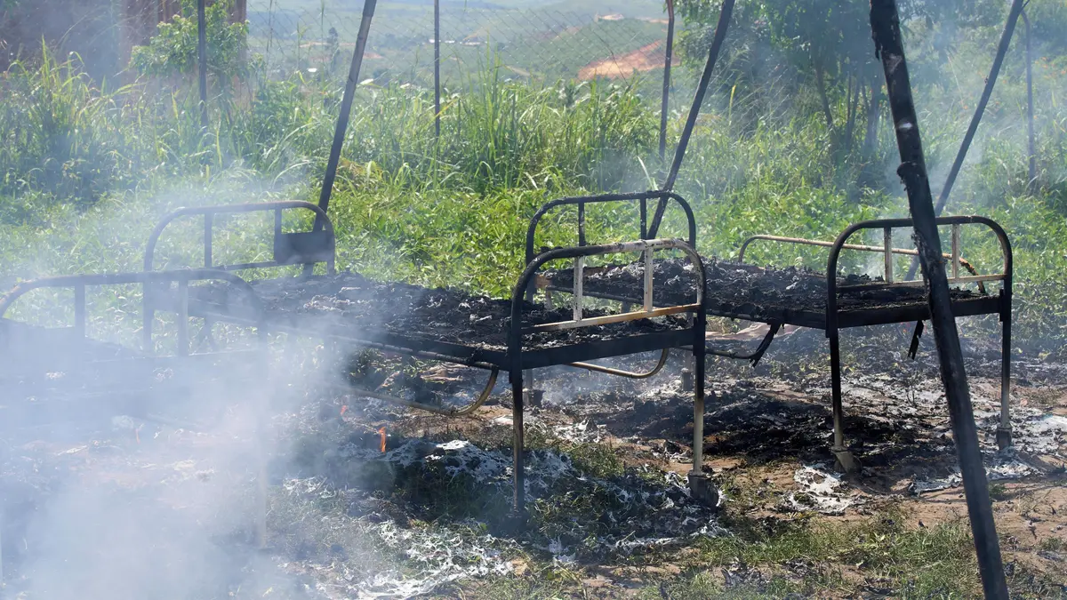 Mladíci v Kongu zapálili centrum pro léčbu eboly