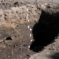 Vrstvy archeologického průzkumu. 