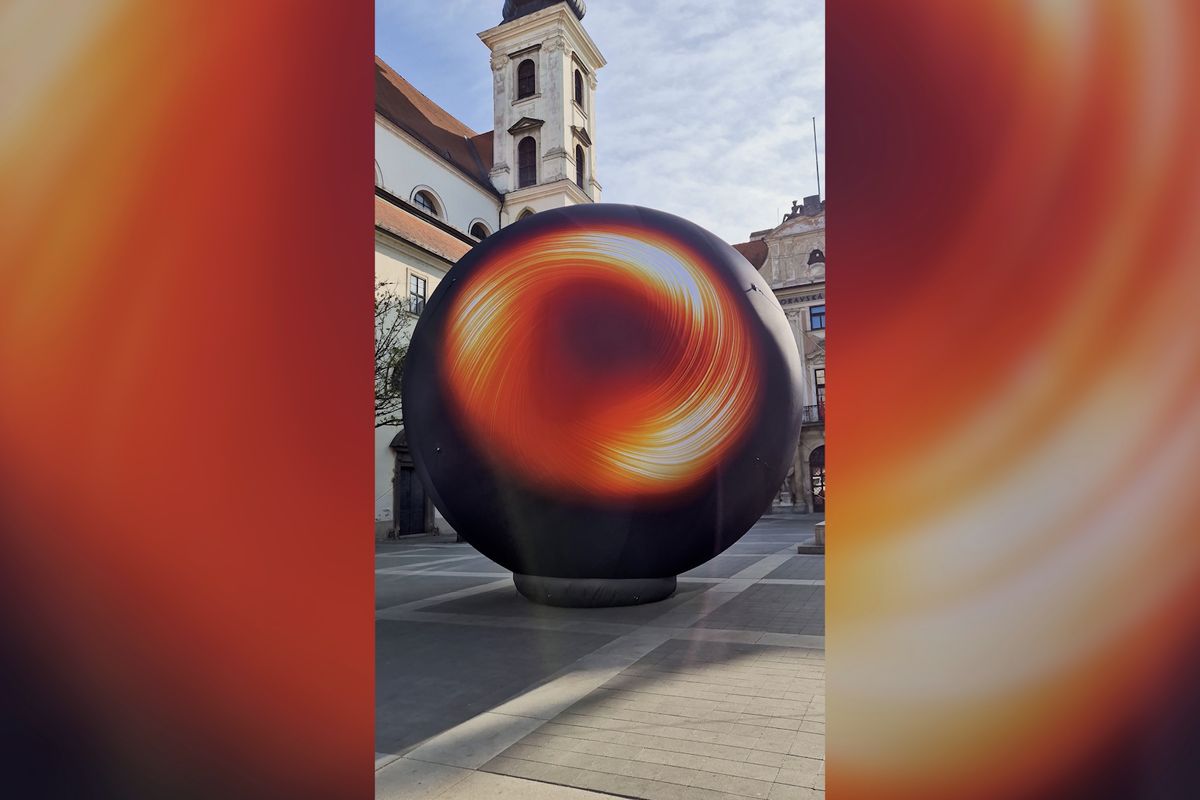 Brno má vlastní černou díru