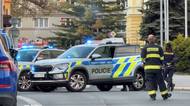 Policie zpacifikovala muže s dlouhou zbraní v Chomutově