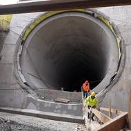 Tento eskalátorový tunel pojme i šikmý výtah.