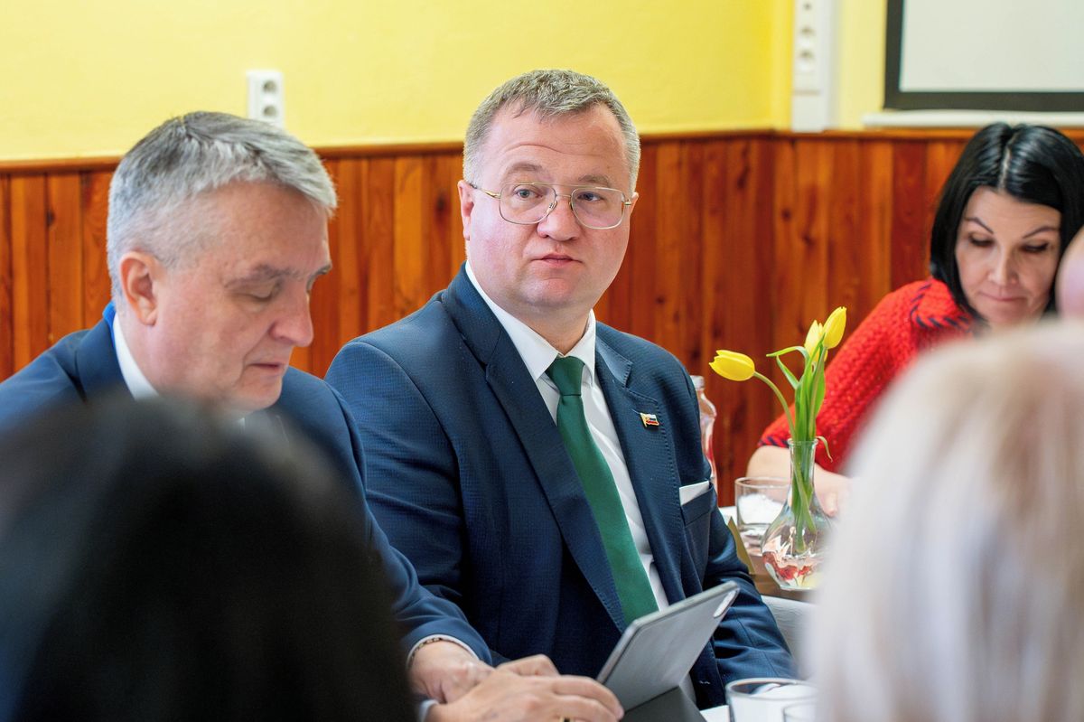 Policie zasahovala ve firmě spojené s bratrem slovenského státního tajemníka